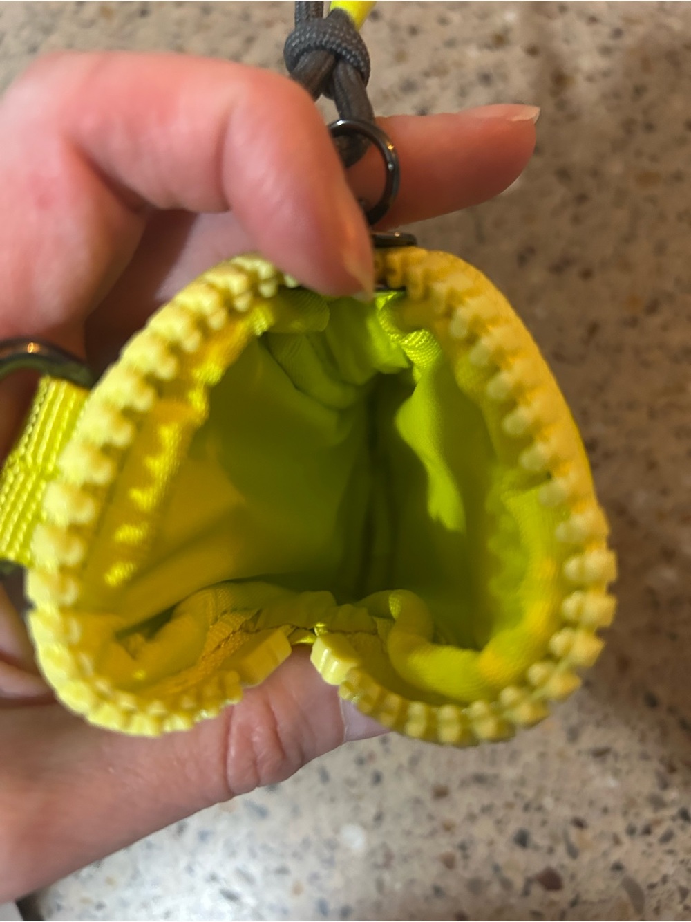 MZ Wallace clip on pouch - Picture 3 of 3